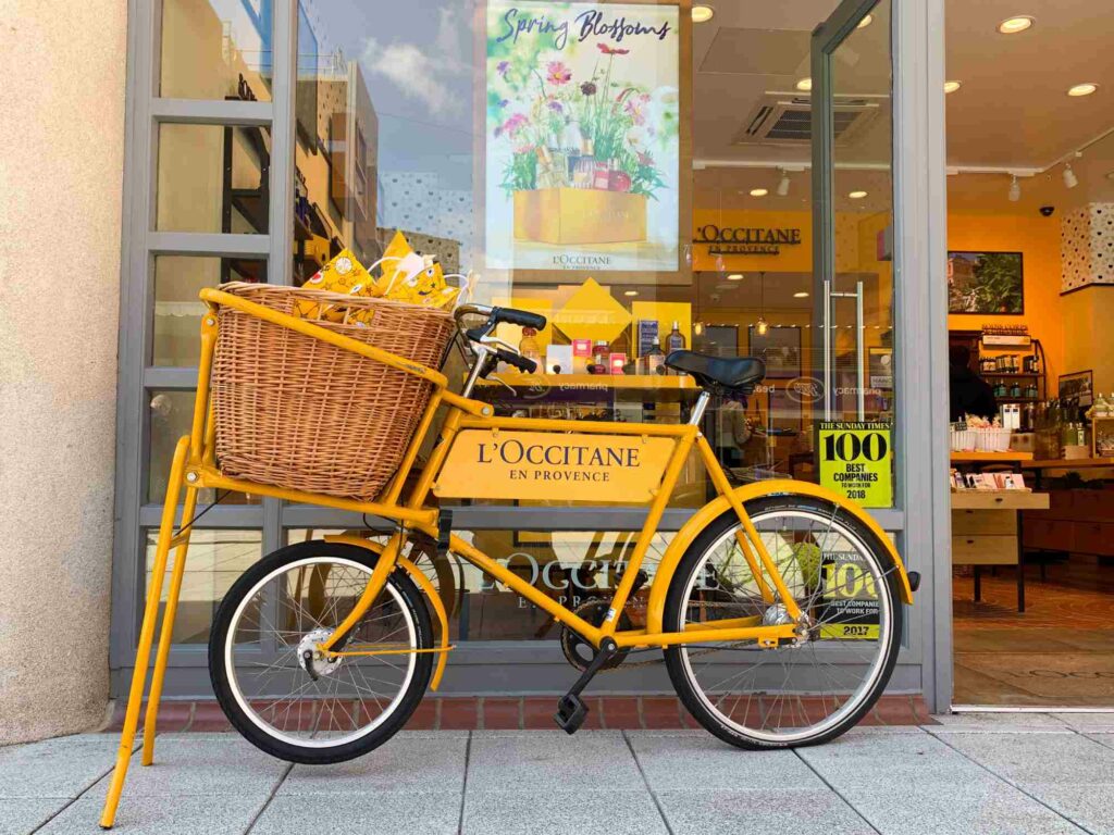 13 French Stores That Ship Internationally Worldwide Shopping Guide 13-french-stores-that-ship-internationally-worldwide-shopping-guide
