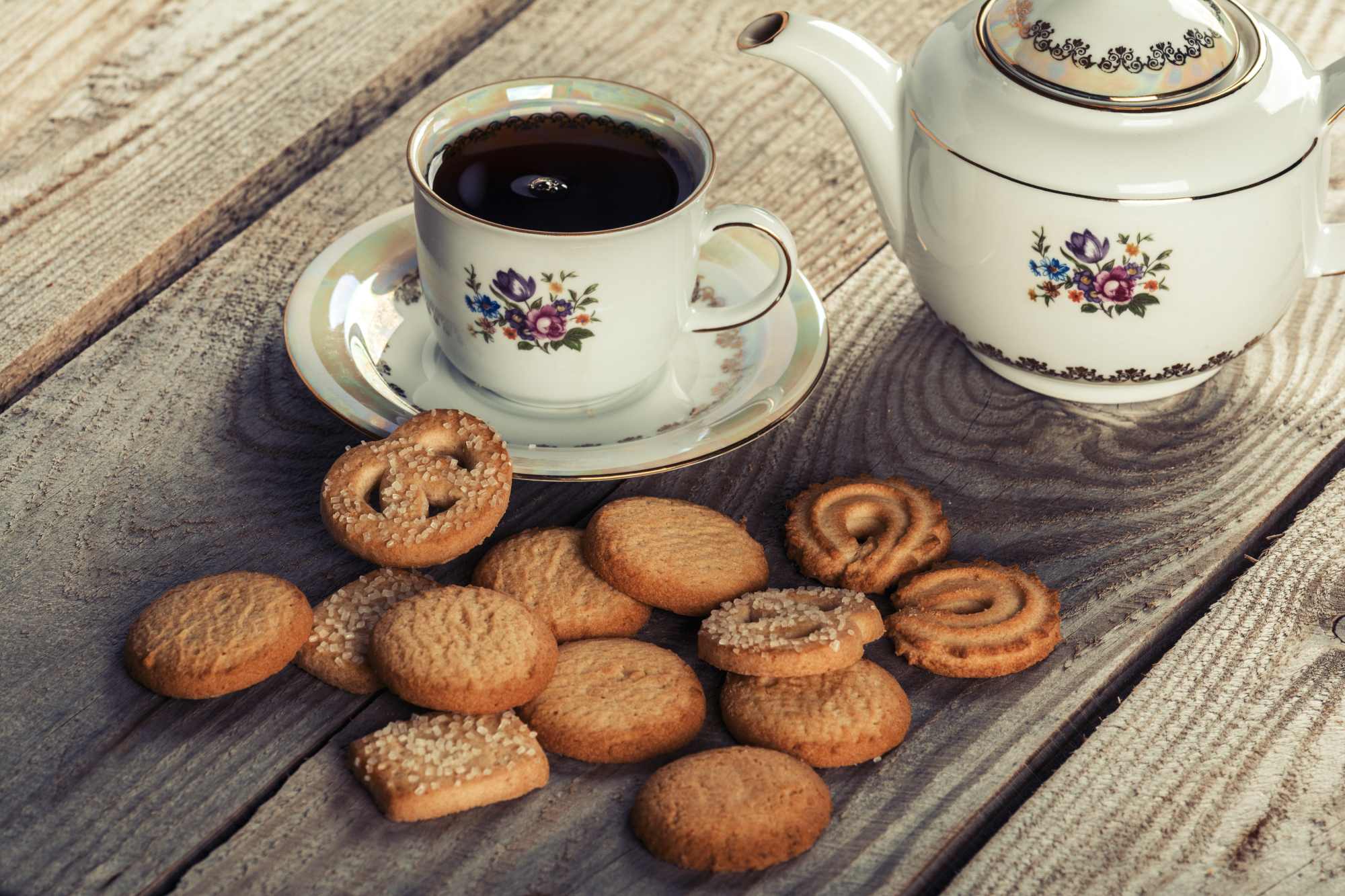British pot of tea with biscuits