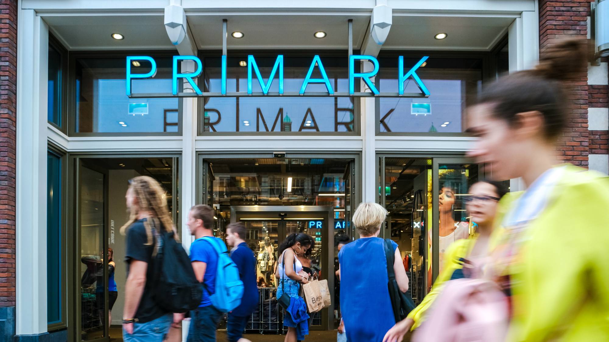 Does Primark Ship Internationally? Worldwide Shopping Guide